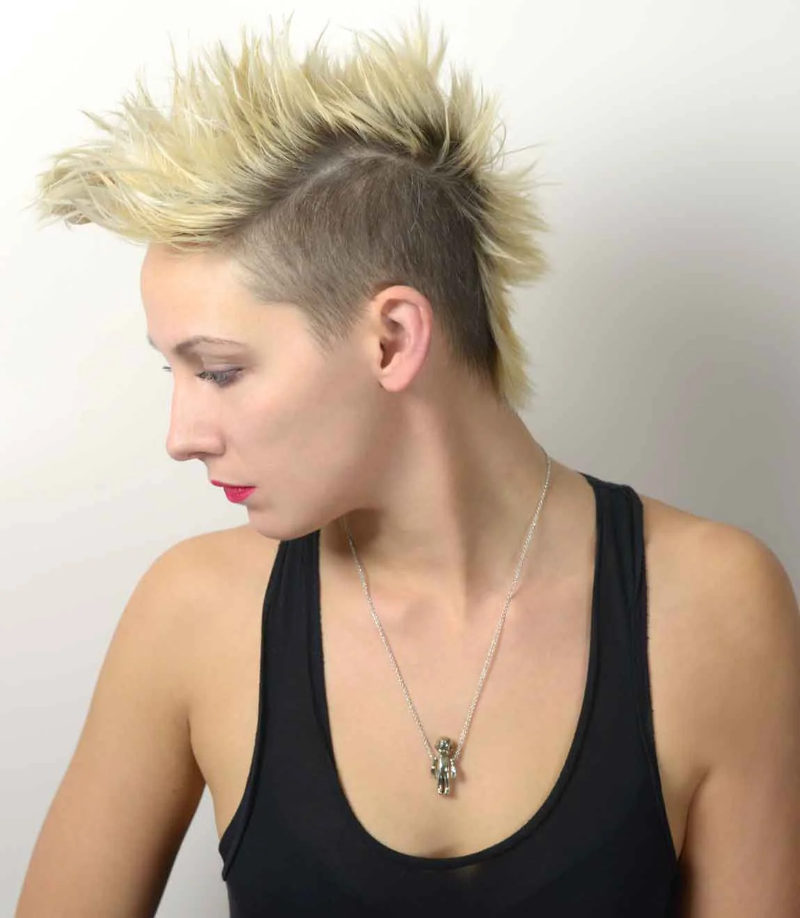 Baby with Lobster Arms Necklace - Image 5