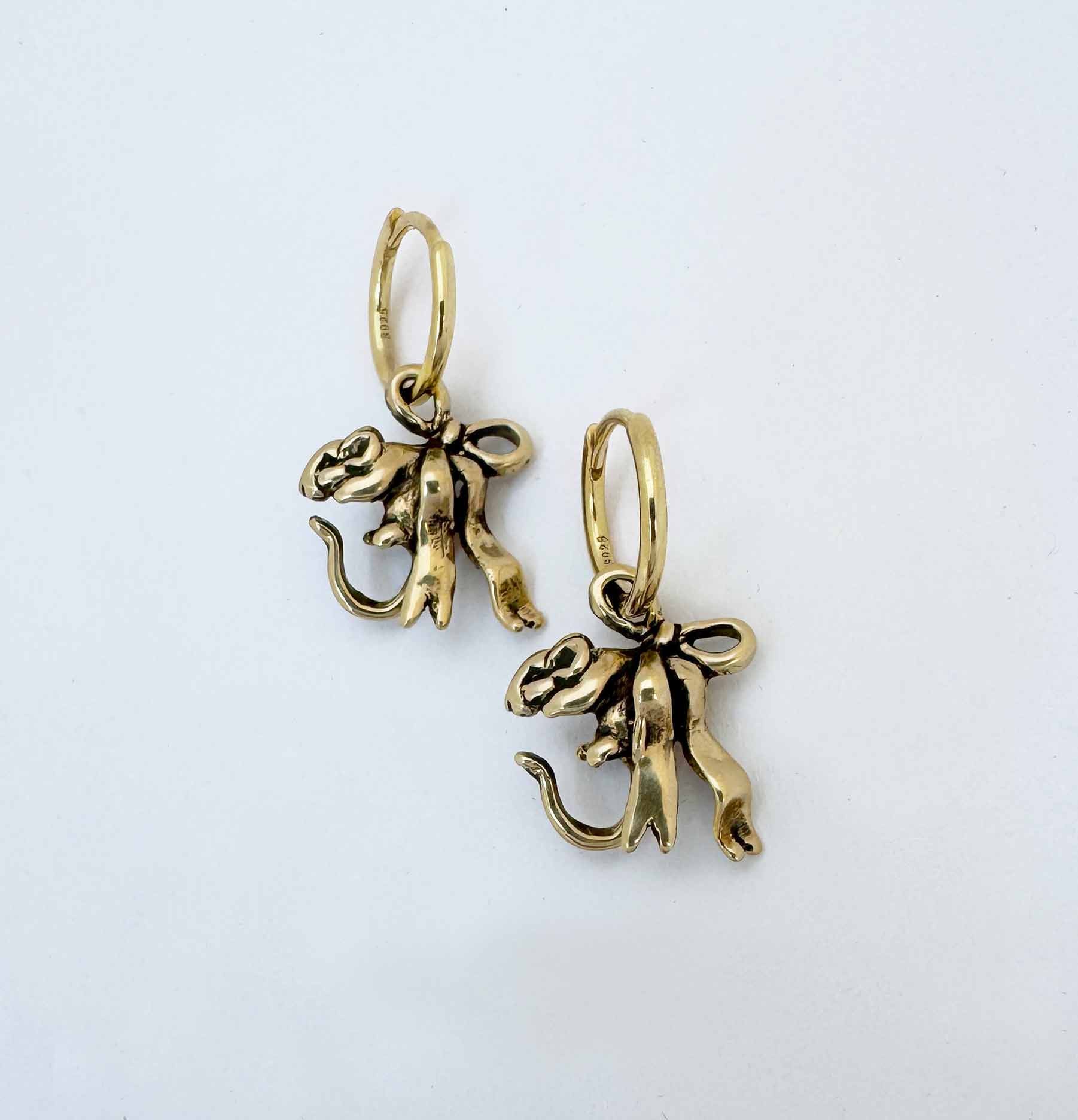Rat Bow Hoop Earrings "Hanging by a Thread" - Image 4
