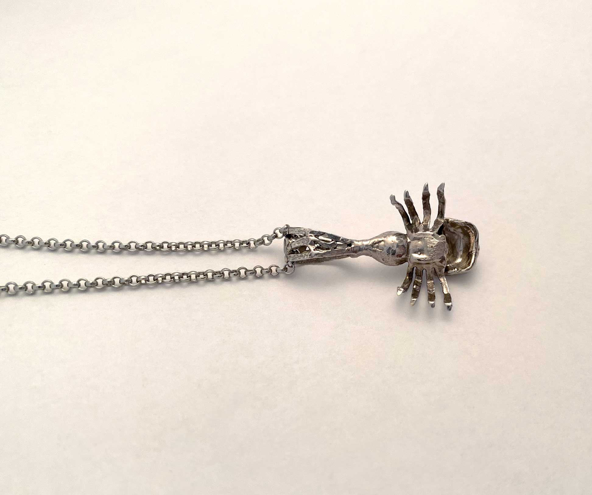 Spider Cat Necklace - Image 5